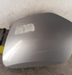 Trappe d'essence PEUGEOT 208 2 Photo n°1