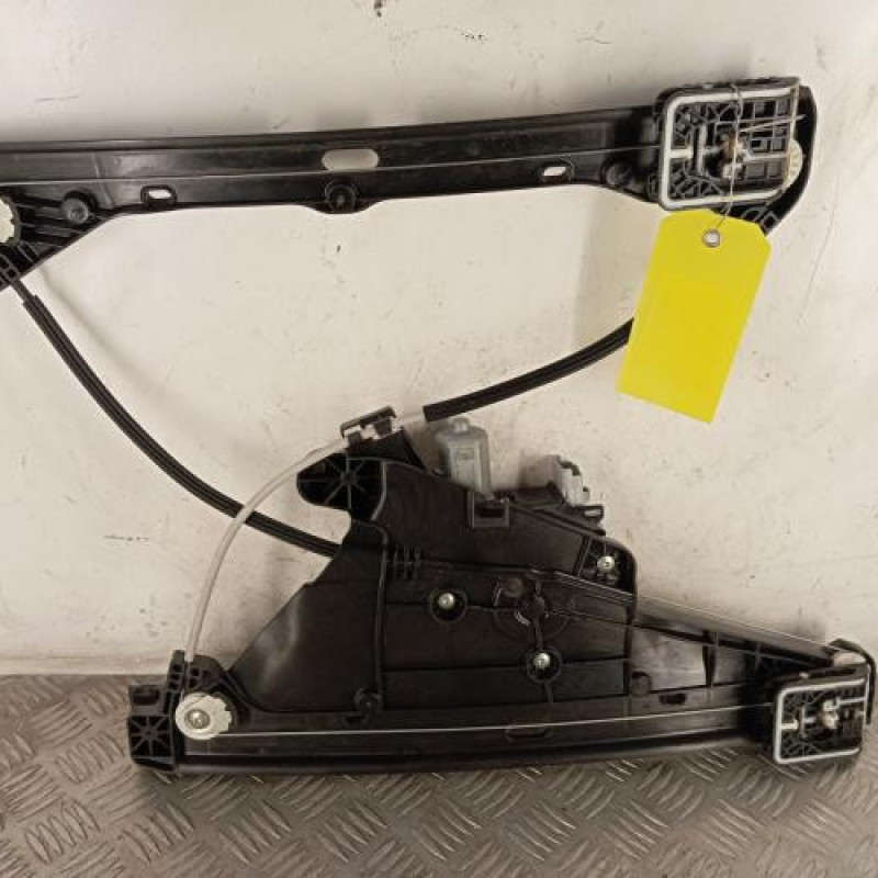 Leve vitre electrique avant gauche PEUGEOT 208 2