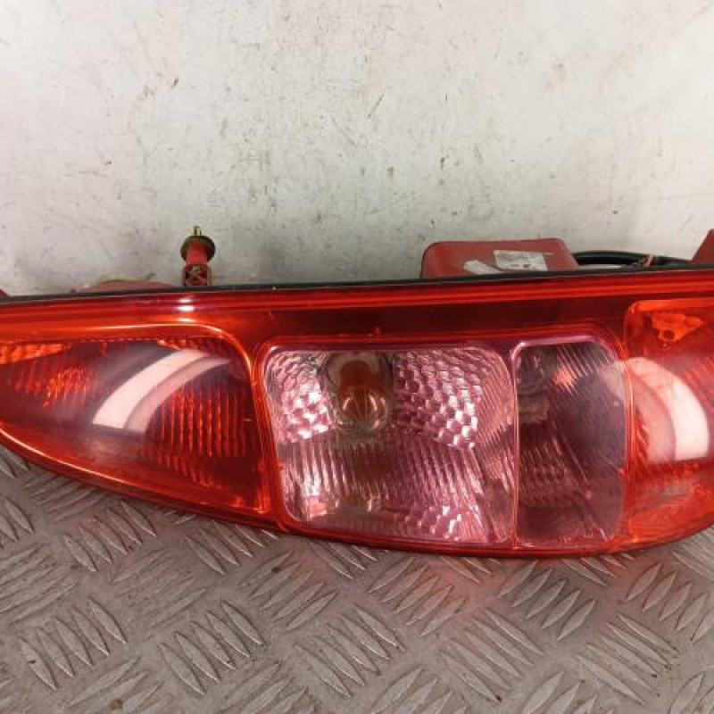 Feu arriere principal droit (feux) PEUGEOT 807 Feu arriere principal droit (feux) PEUGEOT 807
