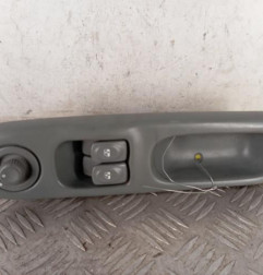 Interrupteur de leve vitre avant gauche RENAULT TWINGO 1 Photo n°1