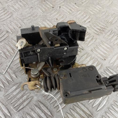 Serrure avant gauche RENAULT TWINGO 1