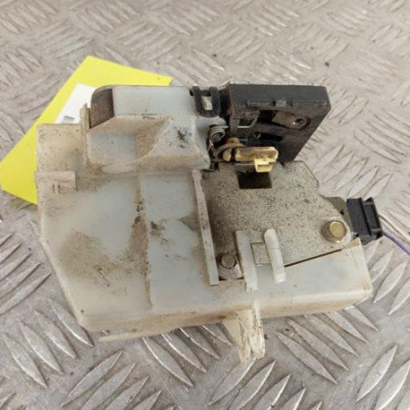 Serrure arriere gauche RENAULT CLIO 2 CAMPUS