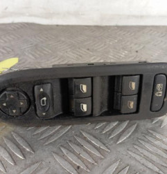 Interrupteur de leve vitre avant gauche PEUGEOT 308 1 Photo n°1