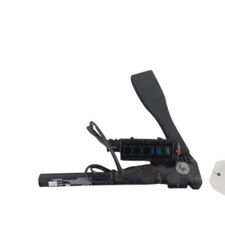 Attache ceinture avant gauche OPEL CORSA D Photo n°1