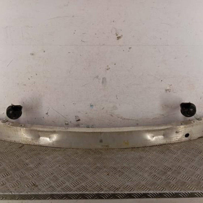 Renfort pare choc avant (traverse) MERCEDES CLASSE B 245