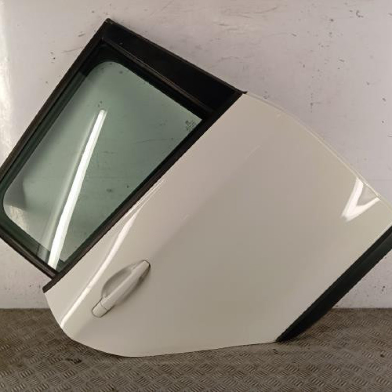 Porte arriere droit PEUGEOT 2008 1