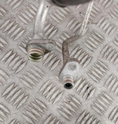 Tuyau de climatisation PEUGEOT 208 1 Photo n°3