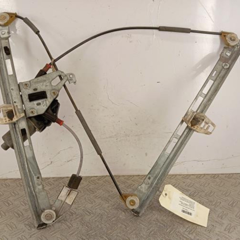 Leve vitre electrique avant gauche PEUGEOT 206