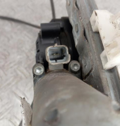 Leve vitre electrique avant gauche PEUGEOT 206 Photo n°3