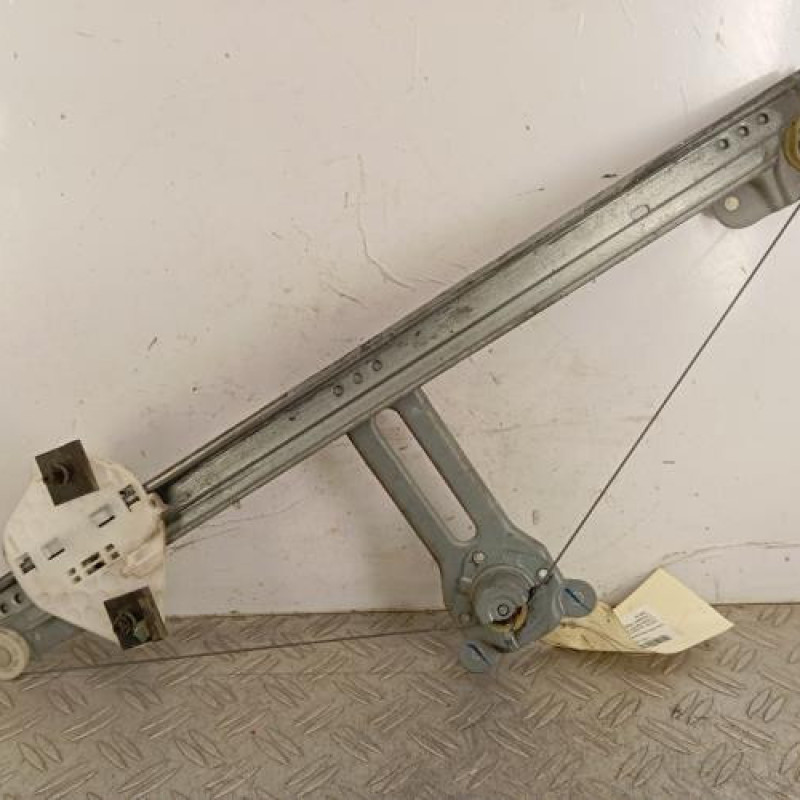 Leve vitre mecanique avant gauche DACIA LOGAN MCV 1