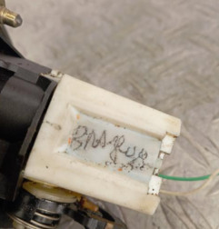 Bouton de coffre RENAULT CLIO 2 Photo n°5