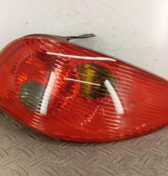 Feu arriere principal droit (feux) PEUGEOT 206 Photo n°1