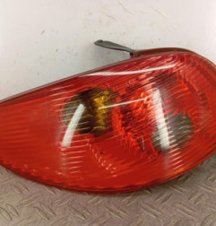 Feu arriere principal gauche (feux) PEUGEOT 206 Photo n°1