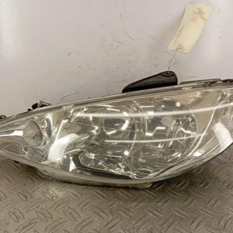 Optique avant principal gauche (feux)(phare) PEUGEOT 206