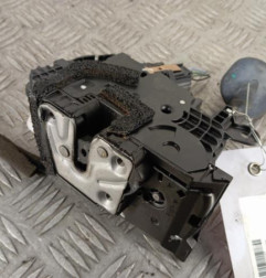 Serrure avant gauche RENAULT TWINGO 3 Photo n°1