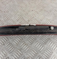 Feu arriere stop central RENAULT CLIO 2 CAMPUS