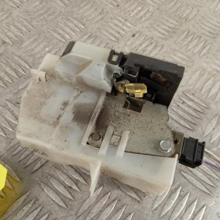 Serrure arriere gauche RENAULT CLIO 2 CAMPUS