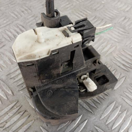 Serrure avant droit RENAULT CLIO 2 CAMPUS