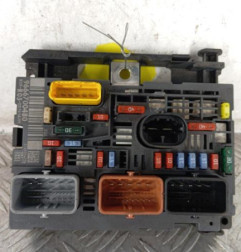 Boitier servitude moteur (BSM) PEUGEOT 308 1 Photo n°1