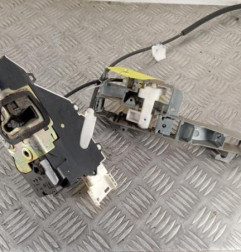 Serrure avant gauche PEUGEOT 407 Photo n°1