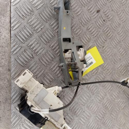 Serrure avant gauche PEUGEOT 407