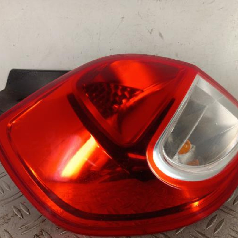 Feu arriere principal gauche (feux) RENAULT CLIO 3