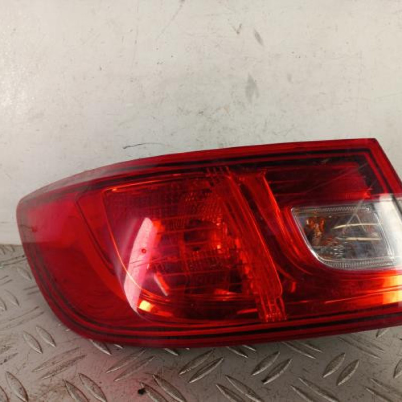 Feu arriere principal gauche (feux) RENAULT CLIO 4