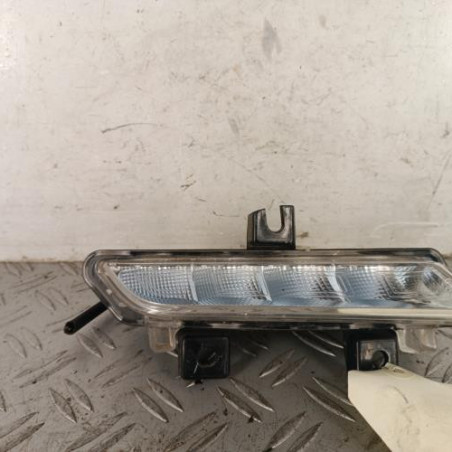 Feu diurne avant droit RENAULT CLIO 4 Photo n°1