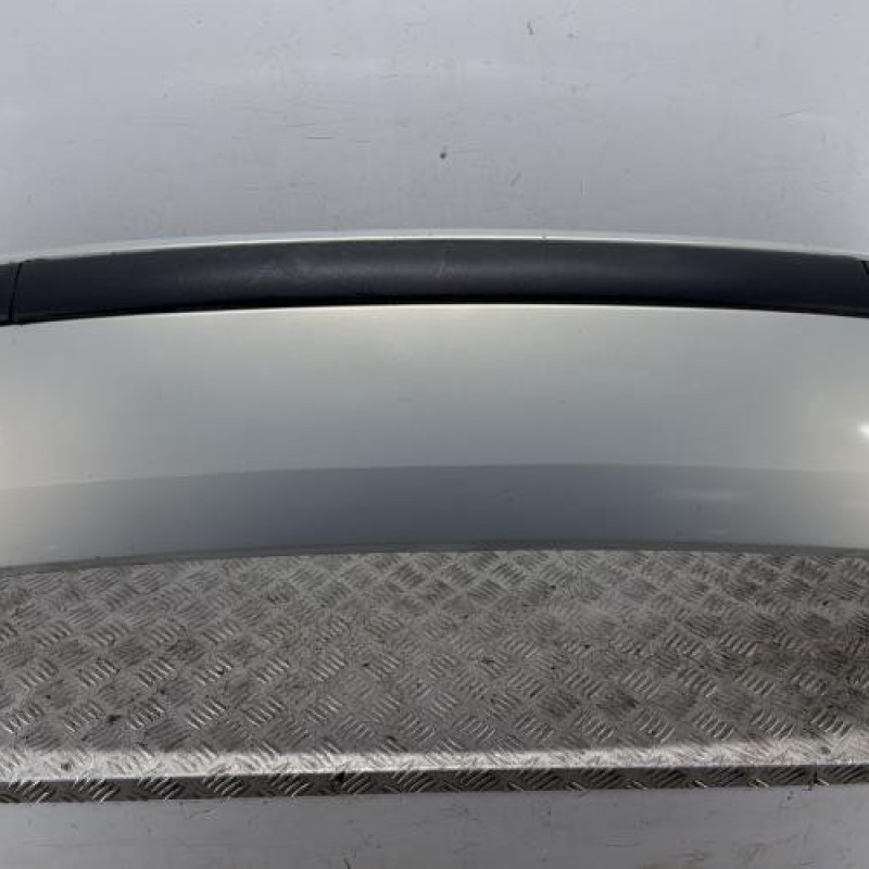 Pare choc arriere RENAULT MEGANE 1