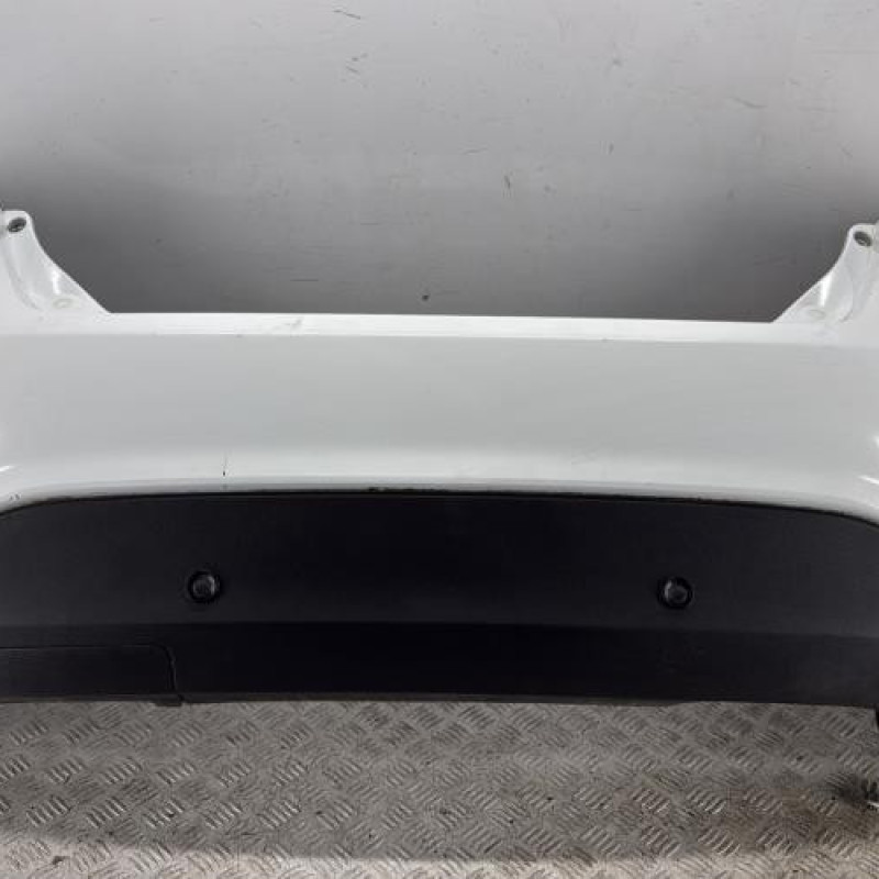 Pare choc arriere FORD FIESTA 6