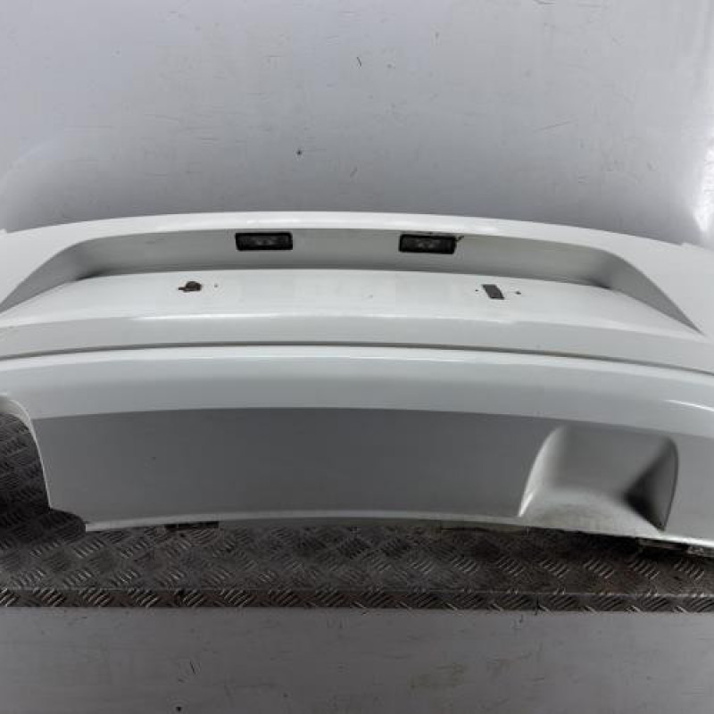 Pare choc arriere VOLKSWAGEN POLO 5