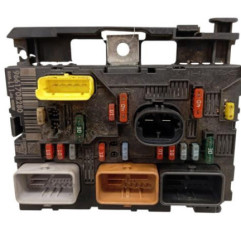 Boitier servitude moteur (BSM) PEUGEOT 307 Photo n°1