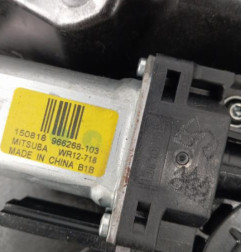 Leve vitre electrique avant gauche VOLVO XC 60 1 Photo n°4