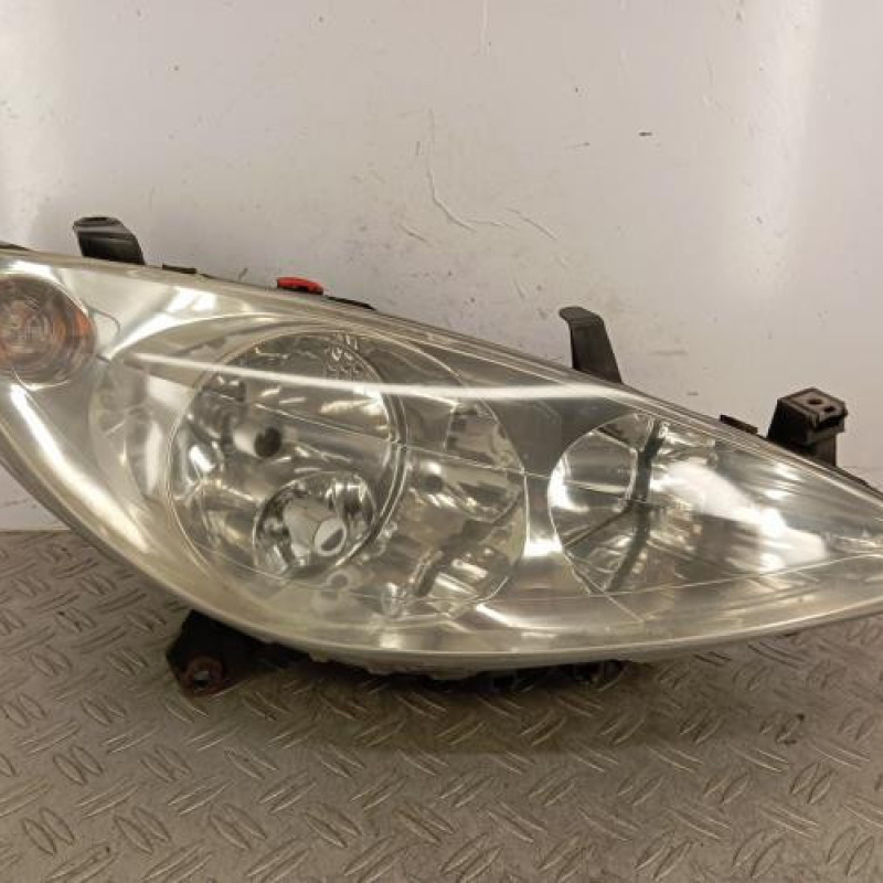 Optique avant principal droit (feux)(phare) PEUGEOT 307