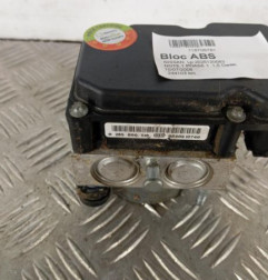 Bloc ABS (freins anti-blocage) NISSAN NOTE 1 Photo n°1