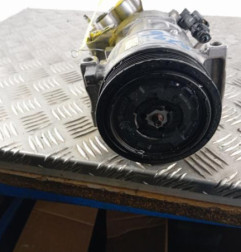 Compresseur clim DS DS3 Photo n°5