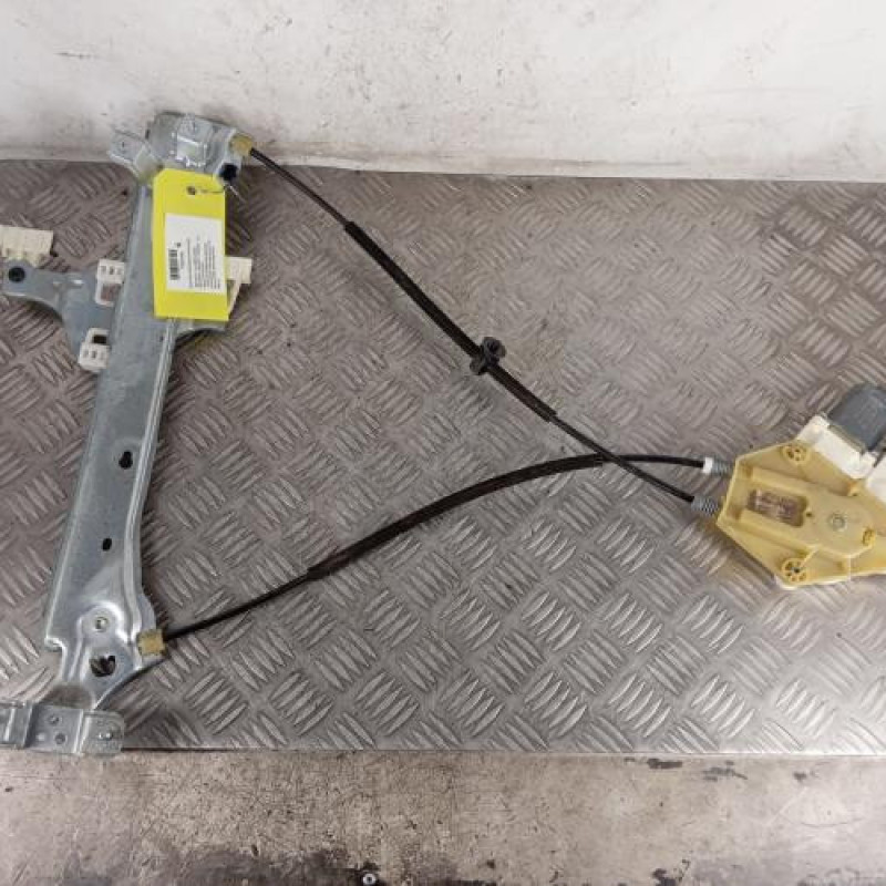 Leve vitre electrique arriere droit RENAULT MEGANE 3