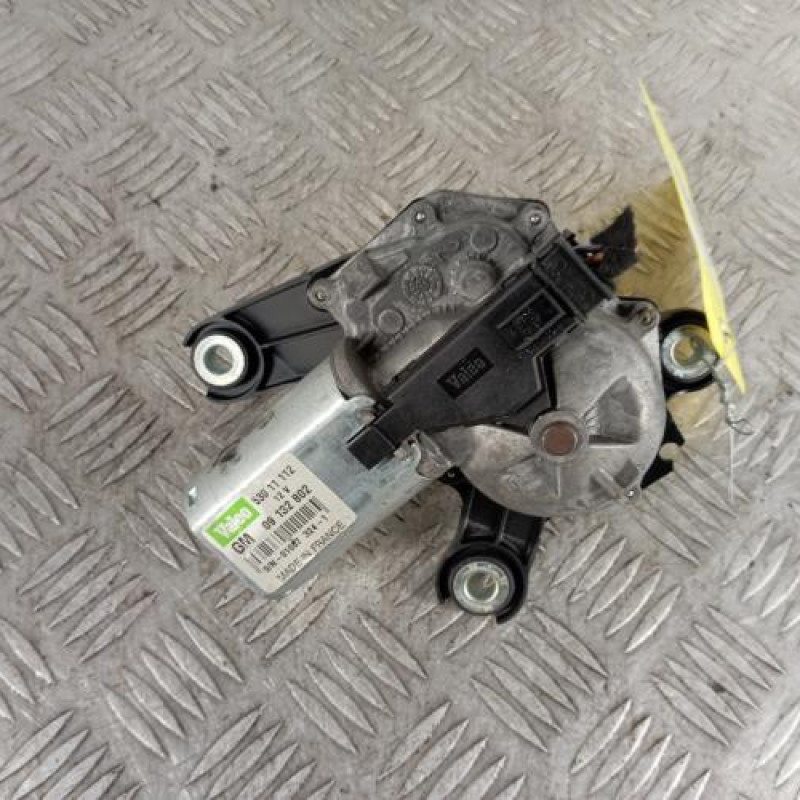 Moteur essuie glace arriere OPEL CORSA C