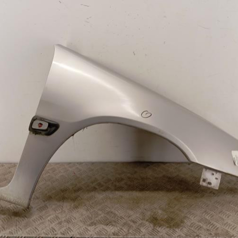 Aile avant droit CITROEN SAXO