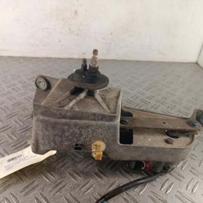 Moteur essuie glace avant RENAULT TWINGO 1