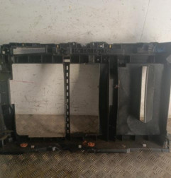 Face avant PEUGEOT 208 2