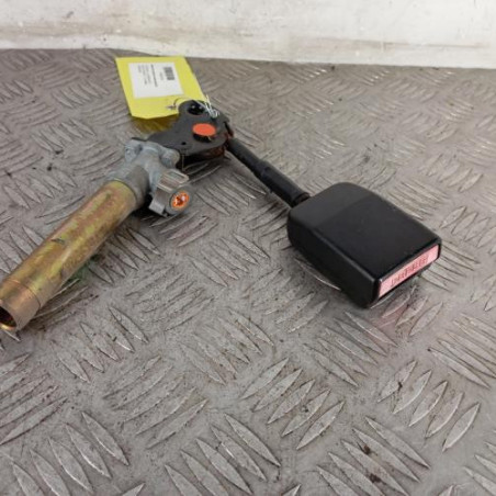 Attache ceinture avant gauche CITROEN SAXO