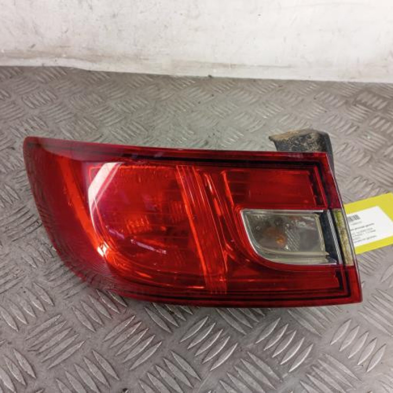Feu arriere principal gauche (feux) RENAULT CLIO 4