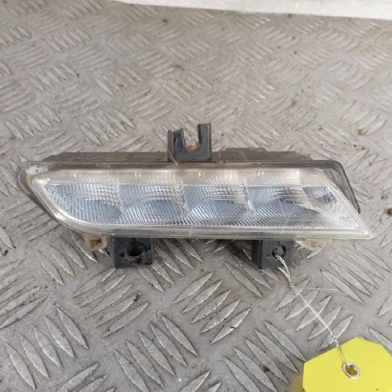 Feu diurne avant droit MAZDA 5 2 Feu diurne avant droit MAZDA 5 2