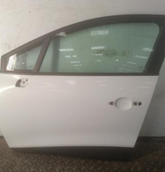 Porte avant gauche RENAULT CLIO 4 Photo n°1