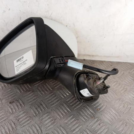 Retroviseur gauche RENAULT CLIO 4