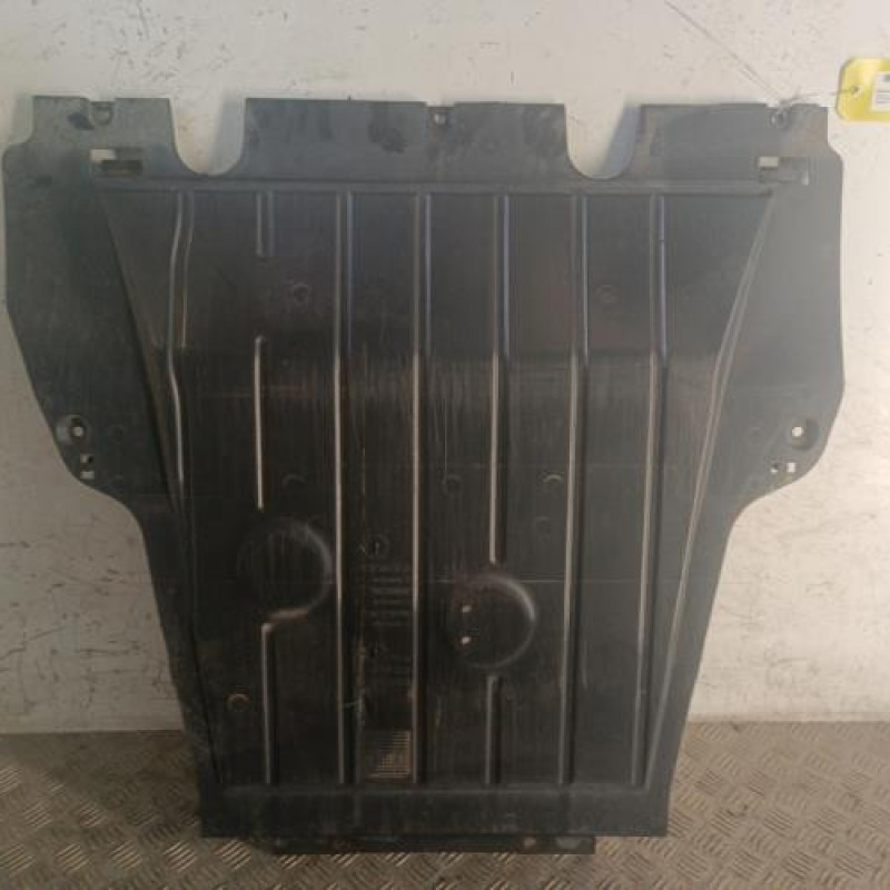 Cache sous moteur RENAULT CLIO 4