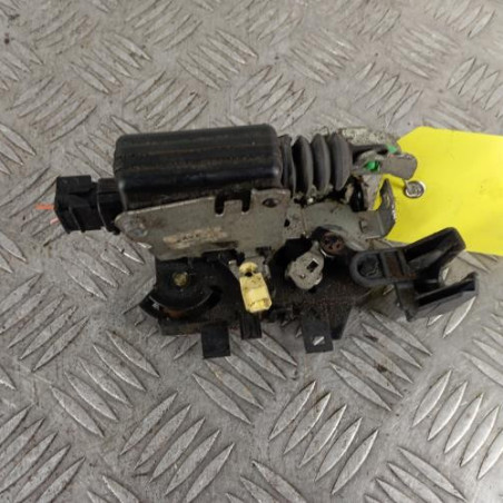 Serrure avant gauche DACIA SANDERO 1 Photo n°1