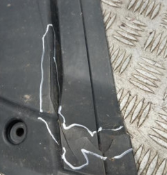 Pare boue avant droit PEUGEOT 307