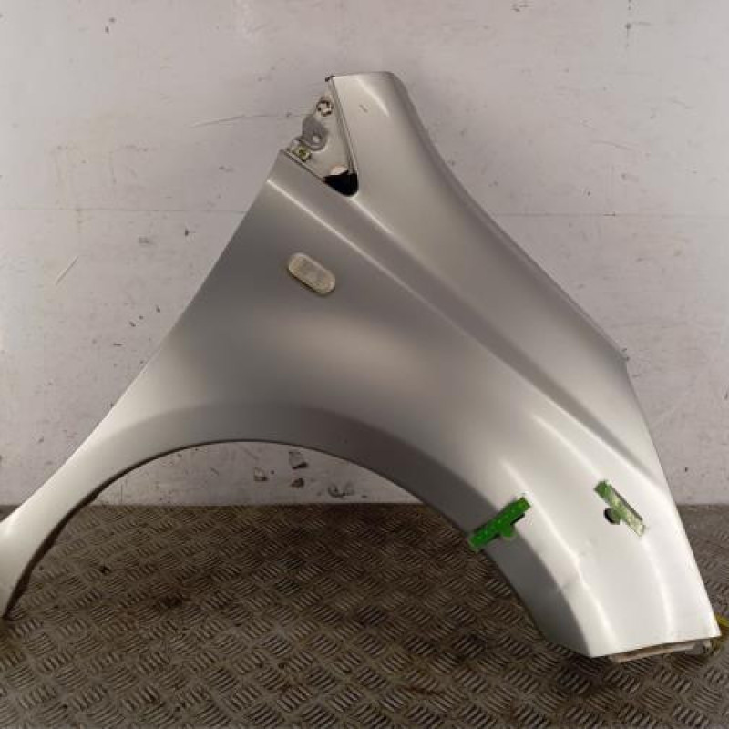 Aile avant droit NISSAN NOTE 1